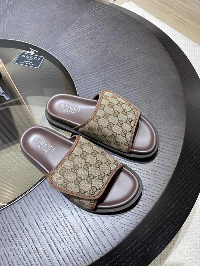 Gv*c slippers
