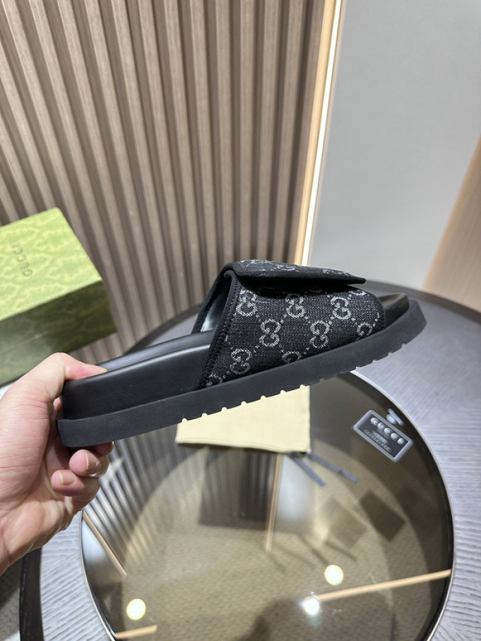 Gv*c slippers