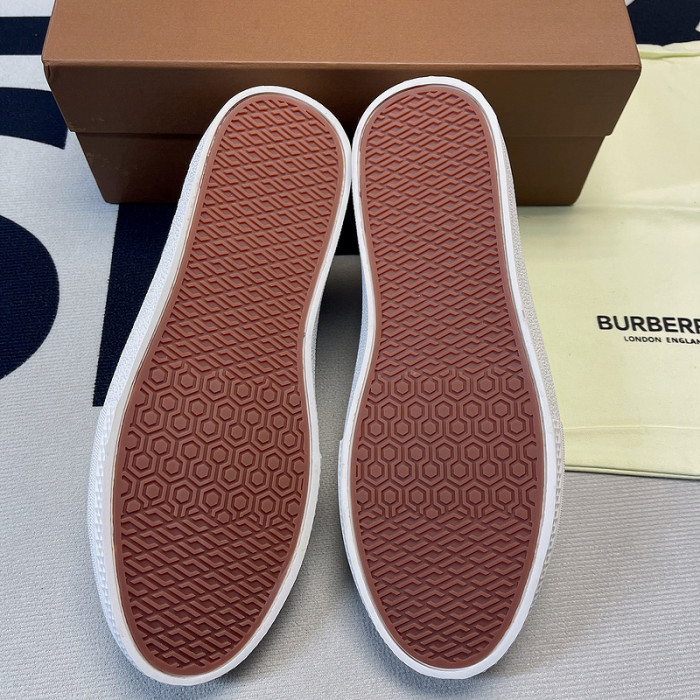 BUR  SNEAKER