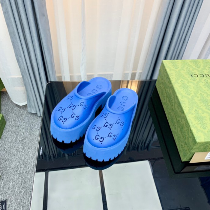 Gv*c slippers