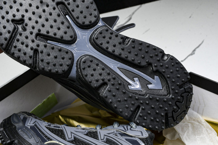 OF C/O SNEAKER FOR-032101