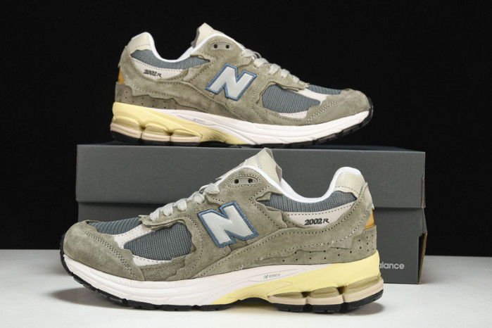 new Ba1an*e yeeshoes m2002rdd