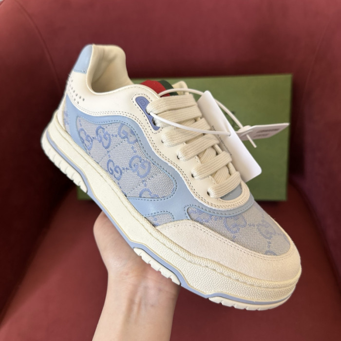 Gv*c sneaker