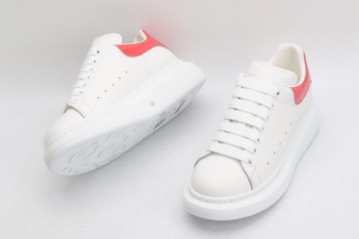 MQ Sneakers