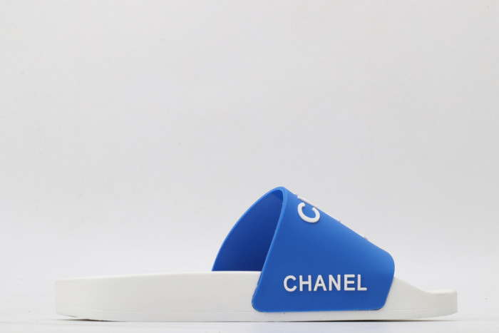 CH*NEL SLIPPERS